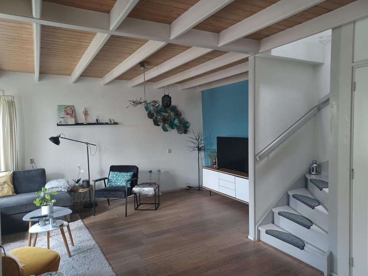 Karakteristiek Huis In Centrum Winsum Met Nieuwe Badkamer Zewnętrze zdjęcie