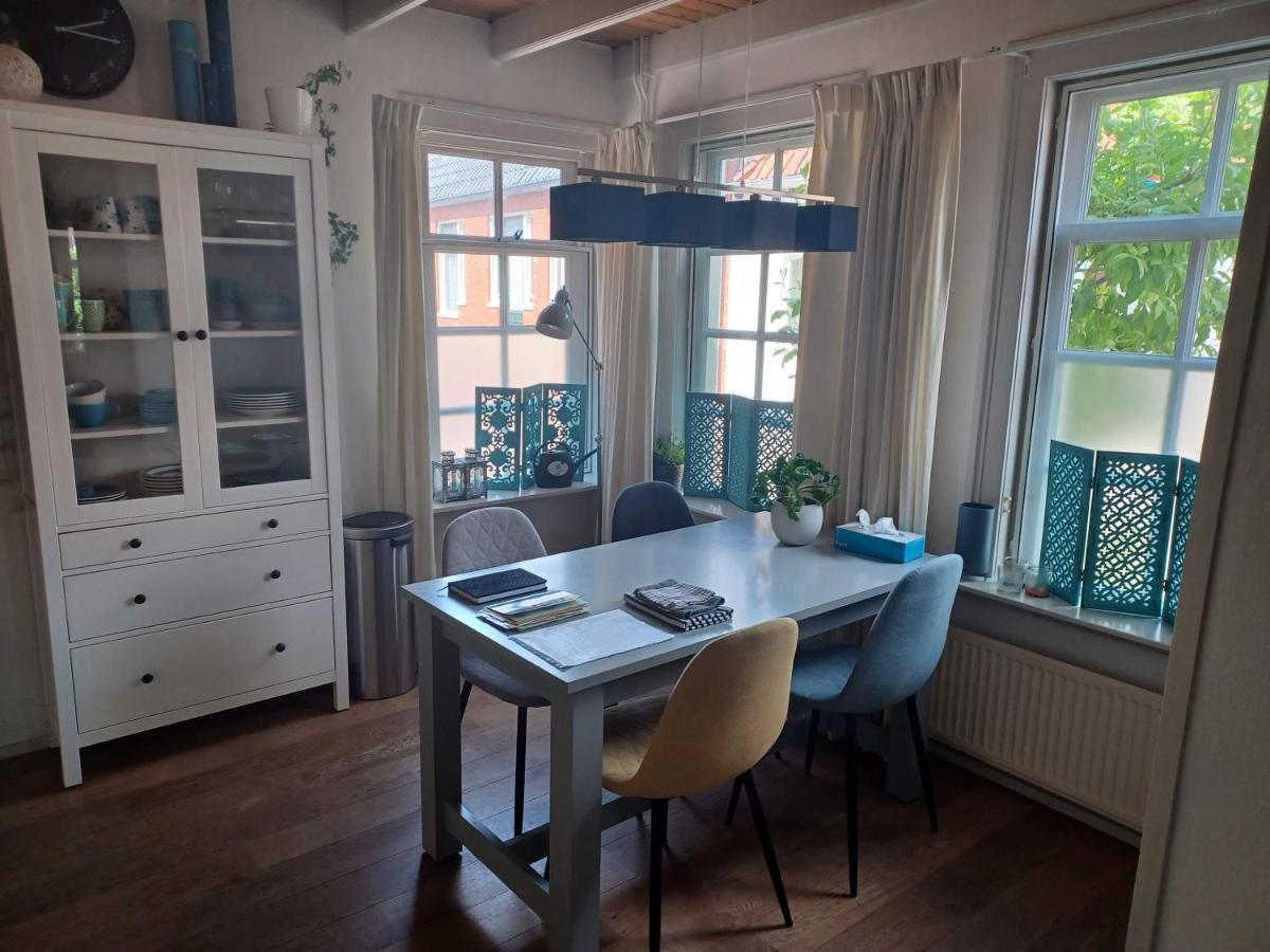 Karakteristiek Huis In Centrum Winsum Met Nieuwe Badkamer Zewnętrze zdjęcie
